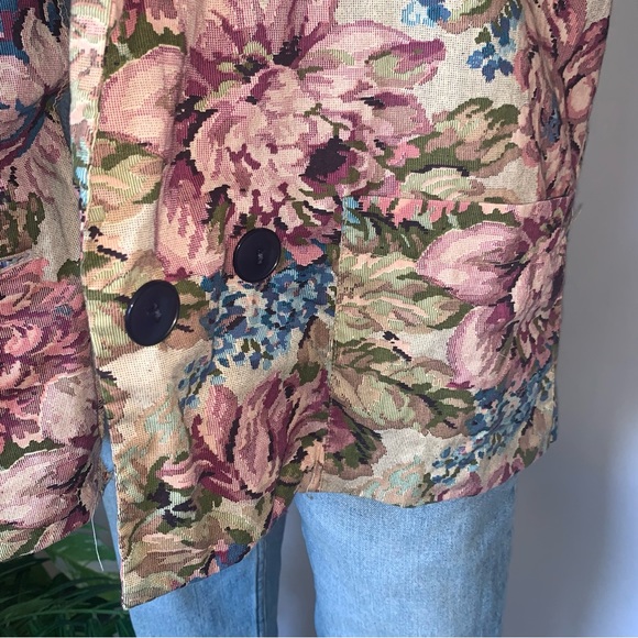 v i n t a g e :: Cottagecore Soft Girl Floral Longline Blazer - Picture 8 of 12